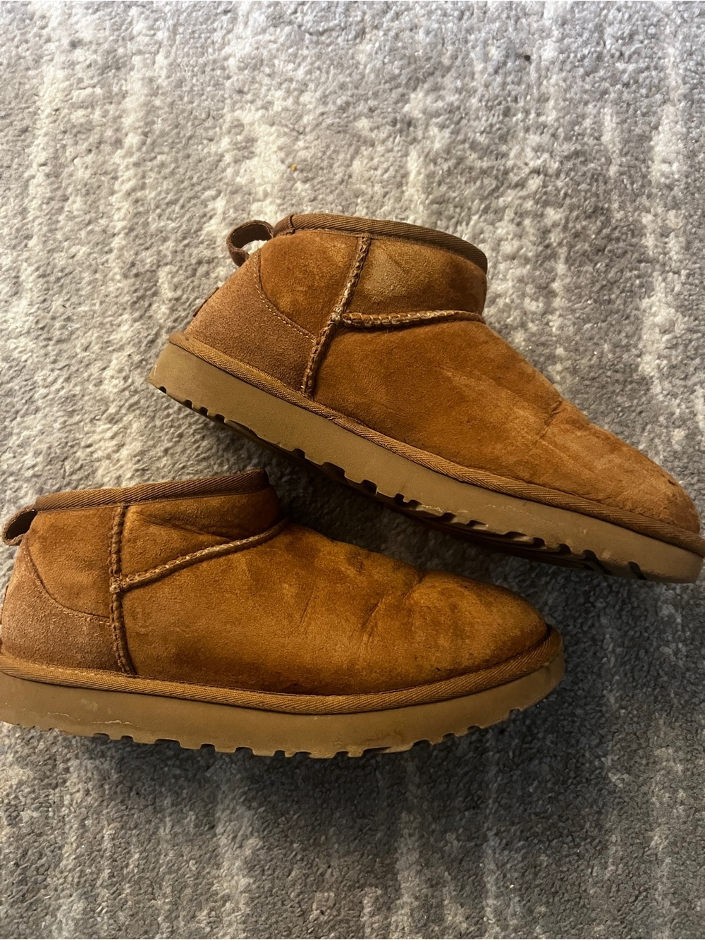 UGG classic ultra mini in chestnut